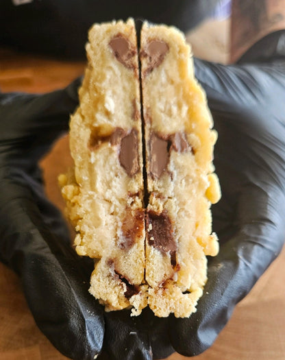 Caramel Cheesecake Stuffed Cookies