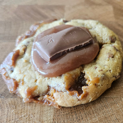 Stuffed Cookie (Single Cookie)